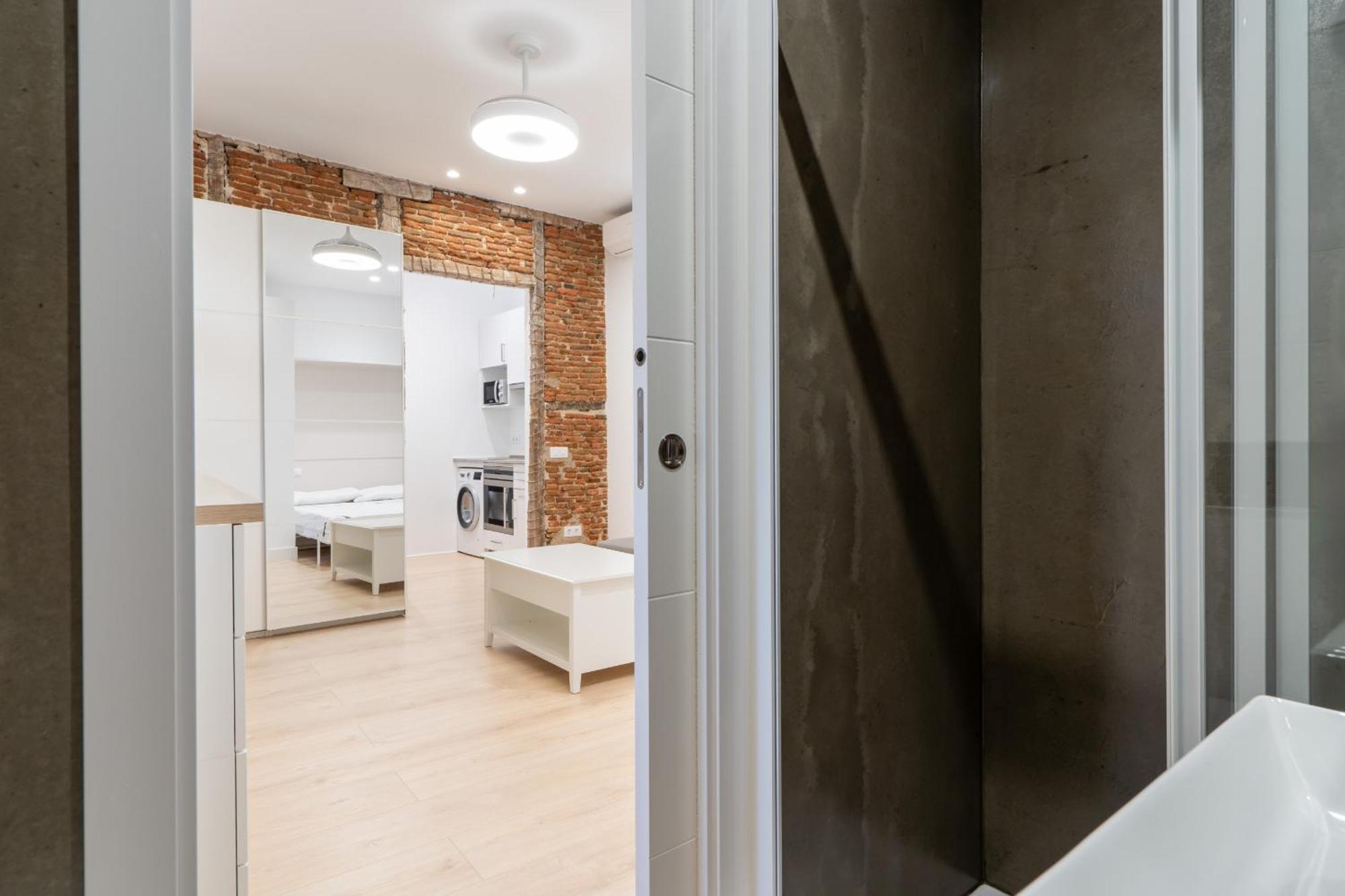 Loft Para 4 Personas En Cuatro Caminos Alquiler Temporal Madrid Exterior photo
