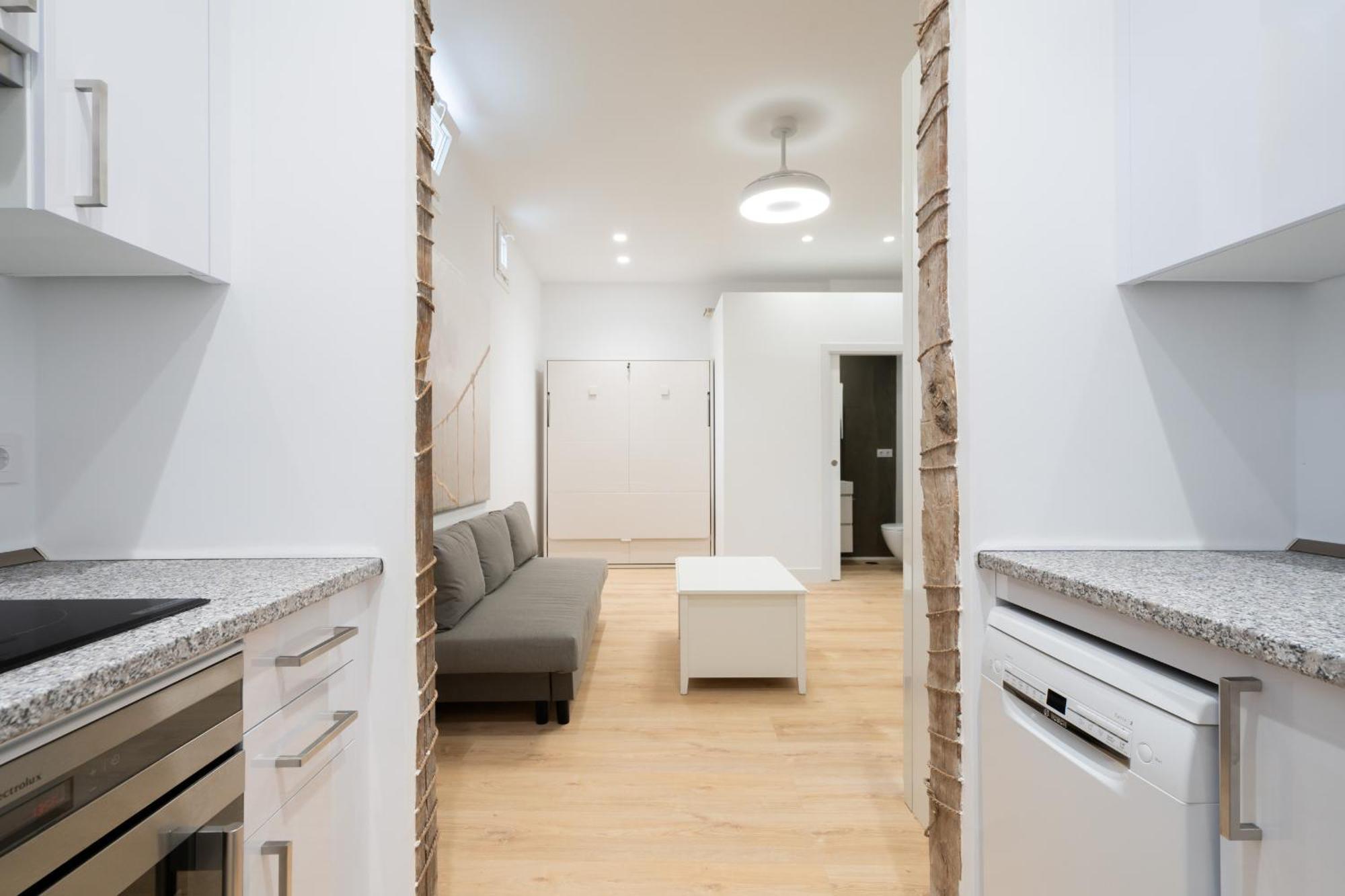 Loft Para 4 Personas En Cuatro Caminos Alquiler Temporal Madrid Exterior photo